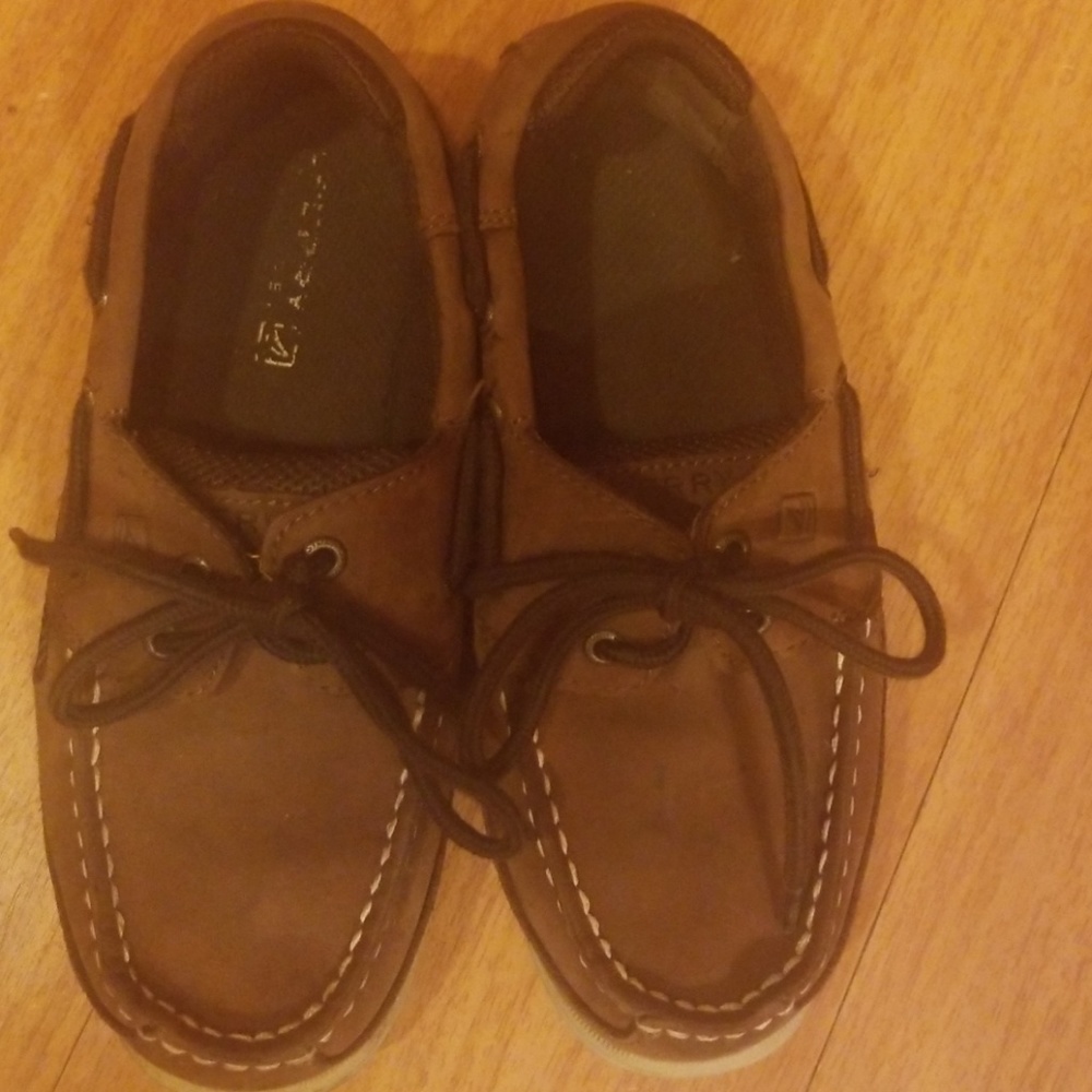 Boys Sperrys